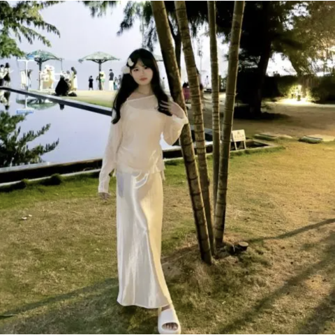 Satin 爆款缎面中裙