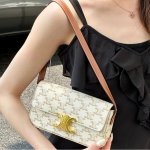Celine 凯旋门回货速抢🚨封面奶昔白老花款€1398(直降近千欧)