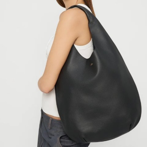 A.P.C.超软全牛皮LE NEIGE 购物袋 黑色