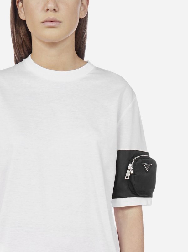 Sleeve pouch cotton t-shirt
