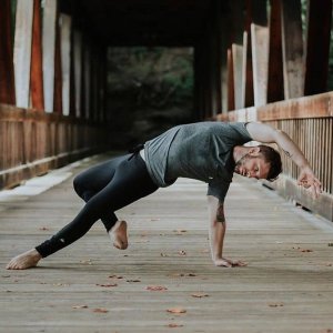 Up to 70% offEnding Soon: Alo Yoga Men's Sale