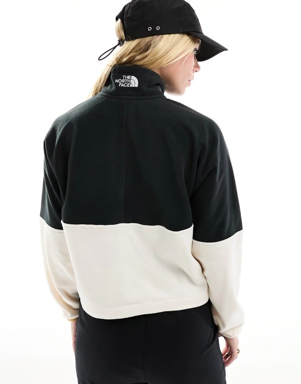 Polartec 1/4 zip jacket in white and black