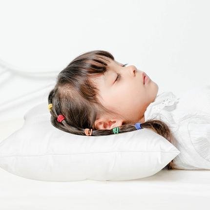 【DM独家】泰国制造分区颗粒乳胶儿童枕