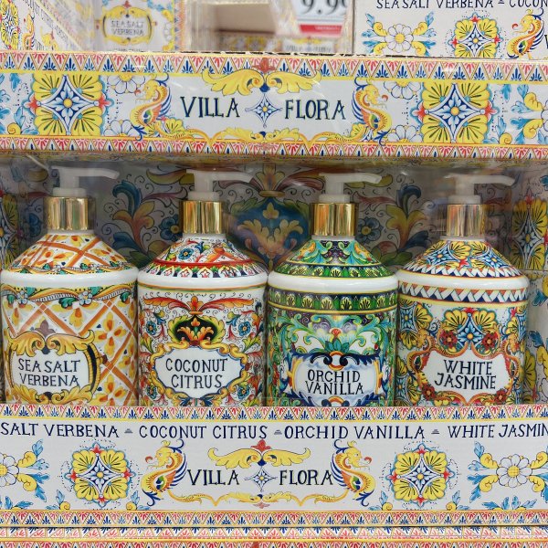 H+B Villa Flora Hand Soap 4 bottles