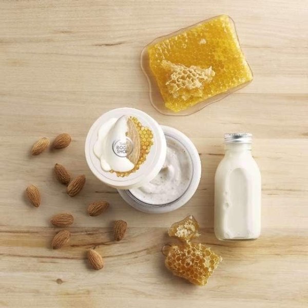 Almond Milk & Honey Gently  Exfoliating Cream Scrub