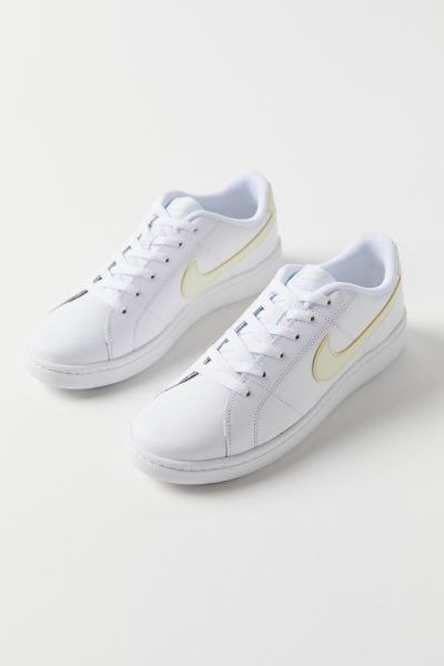 Court Royale 2 Classic Sneaker