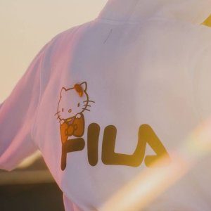FILA X Hello Kitty 联名款系列优惠中
