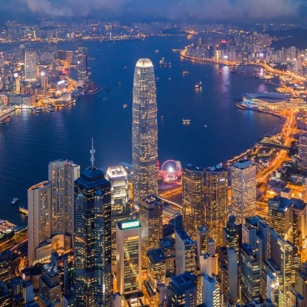 曼城-香港 单程