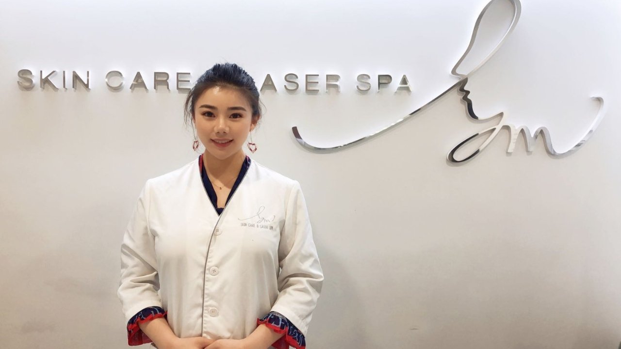 纽约RM高端医美中心,感恩特惠!到店即送免费皮肤检测+医美项目买三送一+再送$100代金券!FDA认证蜂巢皮秒,点阵激光,法国高端皮肤护理,水光嫩肤,水杨酸焕肤,中国三甲医院皮肤科专业支持!