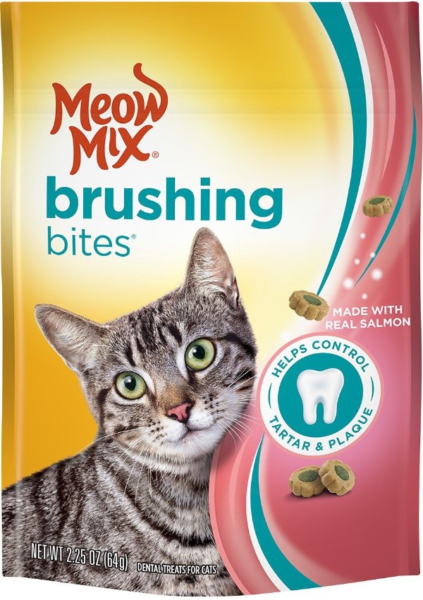 Brushing Bites with Real Salmon Dental Cat Treats, 2.25-oz bag - Chewy.com