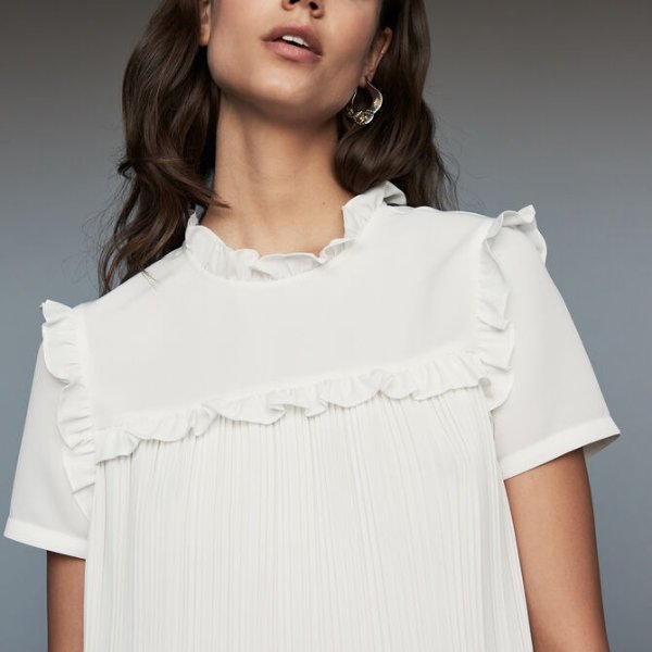 LAMOU Pleated blouse with ruffles
