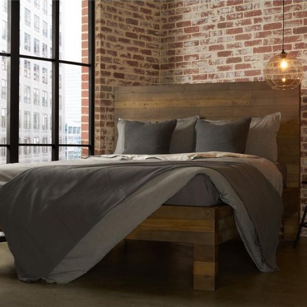 RST Brands Vanderbilt Reclaimed Queen Wood Bed