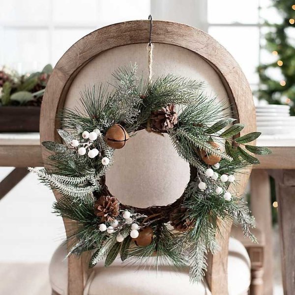 Mini Wreath with Bells and Berries