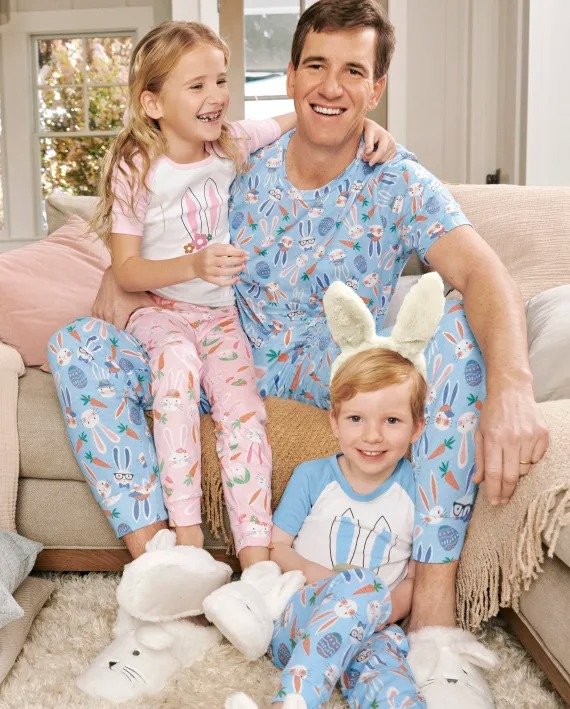 亲子家庭睡衣，以婴幼儿套装为例