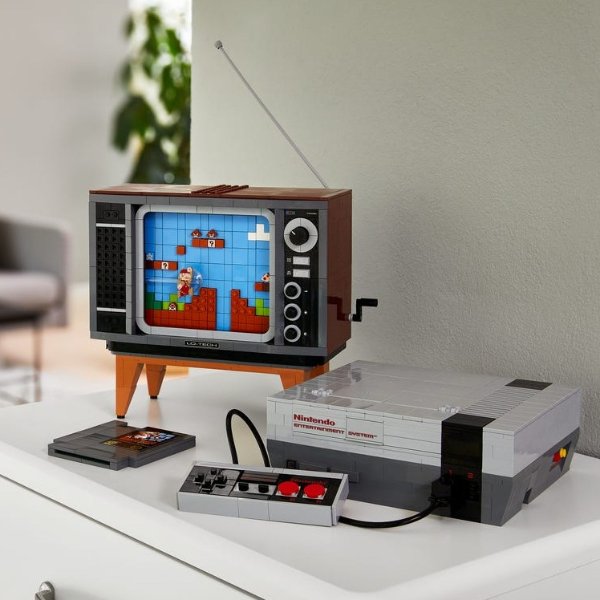 Nintendo Entertainment System™ 71374 | LEGO® Super Mario™ | Buy online at the Official LEGO® Shop US