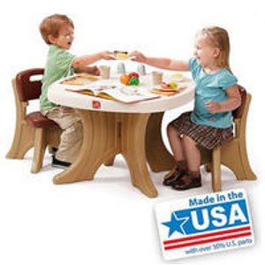 Step2 New Traditions Table & Chairs Set