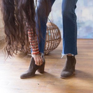 Select Boots @ Madewell