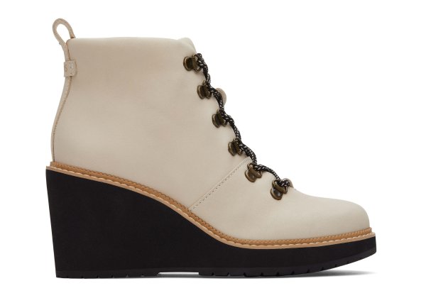 Women Melrose Beige Water Resistant Lace-Up Wedge Boot