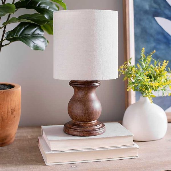 Natural Turned Spindle Table Lamp