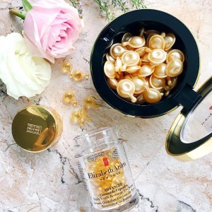 Elizabeth Arden New Advanced Ceramide Capsules Daily Youth Restoring Capsules Face and Eye Bundles 120 Capsules