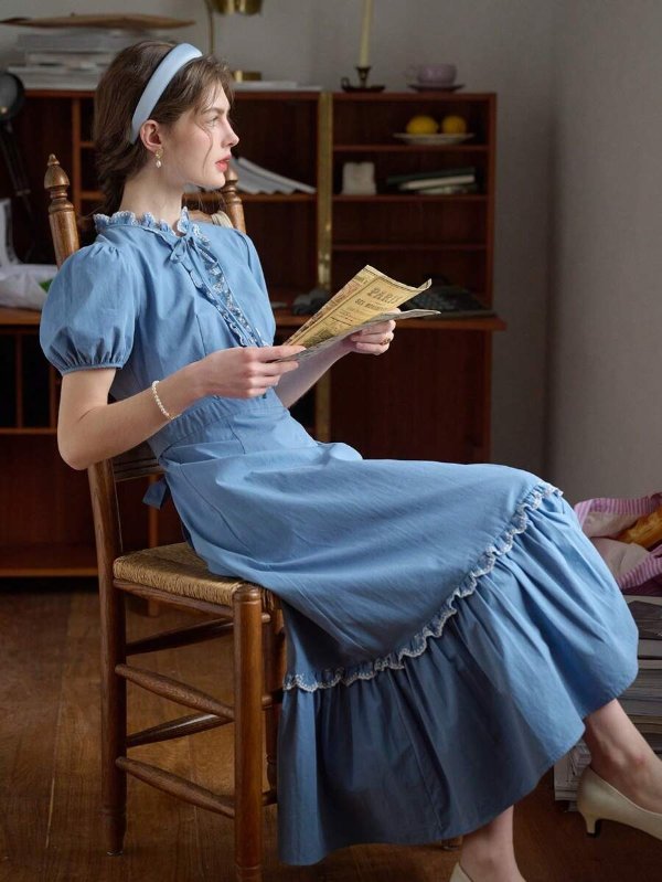 Simple Retro Women's Contrast Color Lace Up Trim Dress