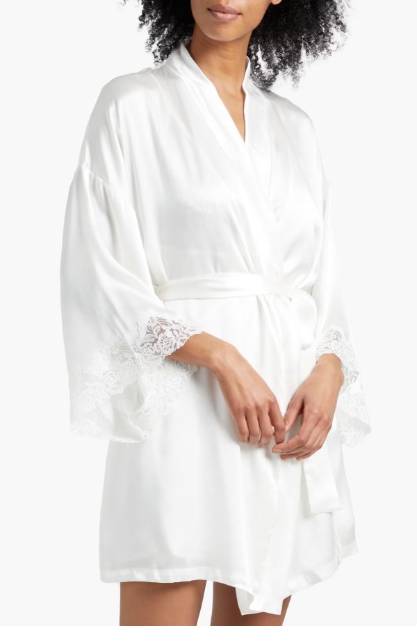 Lace-trimmed silk-satin robe