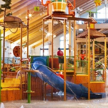 Stay with Daily Water Park Passes at Great Wolf Lodge Boston/Fitchburg in Massachusetts