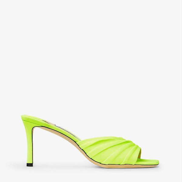 荧光绿穆勒鞋