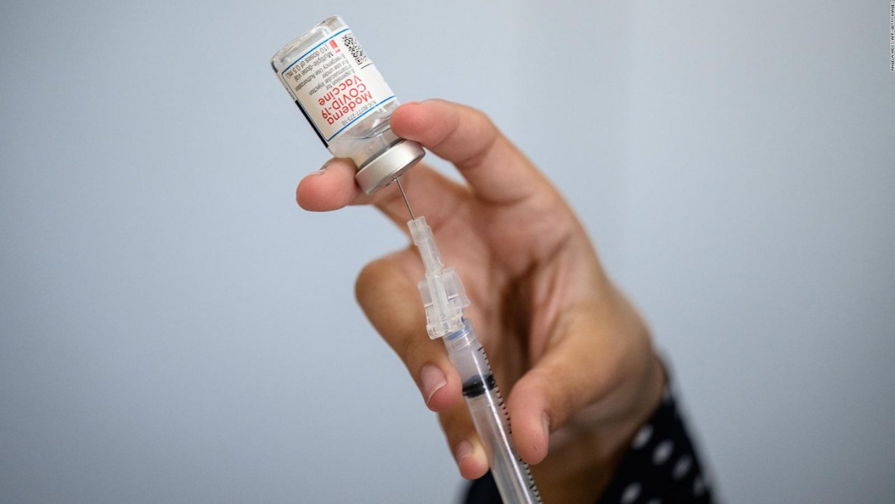 美国人今后可能需要每年注射疫苗来预防新冠