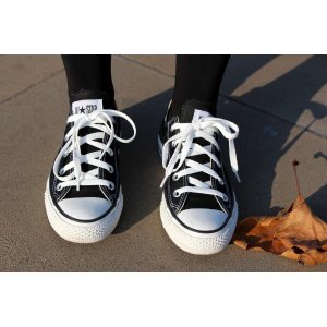 shopbop.com精选Converse帆布鞋低至6折+额外7.5折热卖