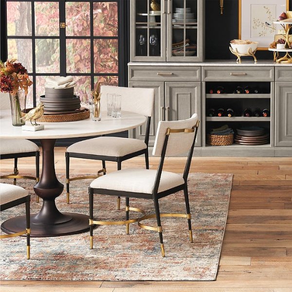 Veneto Round Dining Table | Frontgate