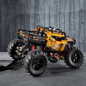 Dealmoon Exclusive: LEGO Technic: 4x4 Crawler (42099)