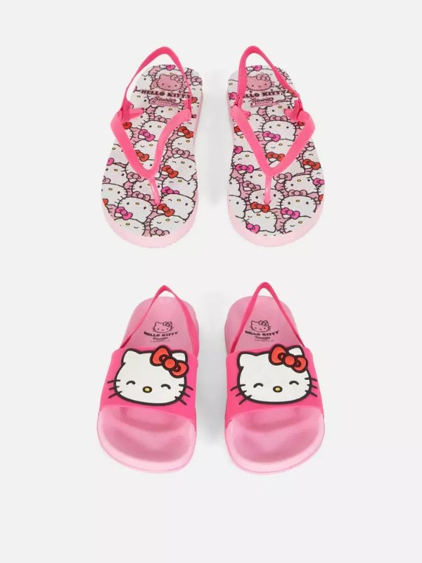 2双 Hello Kitty 50 周年泳池拖鞋