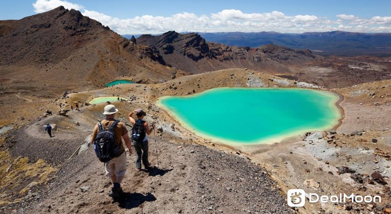 tongariro-national-park-new-zealand-hikers.adapt.1900.1 - Copy.jpg