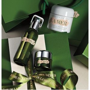 with $500+ La Mer Purchase @ Saks Fifth Avenue