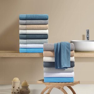 Today Only:100% Cotton Hotel & Spa Bath Towel Sets @ Amazon.com
