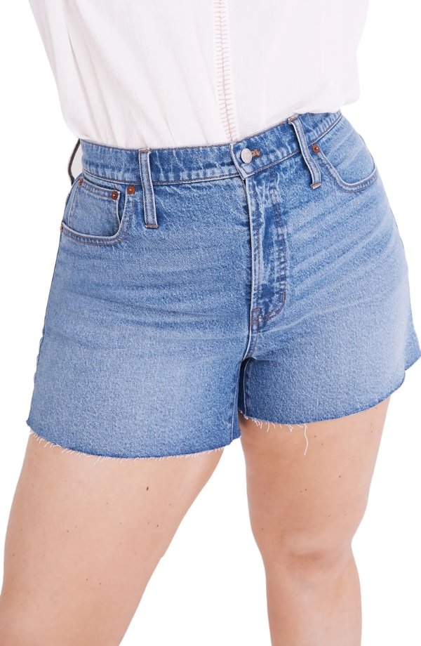 The Perfect Jean Short Tencel® Lyocell Edition
