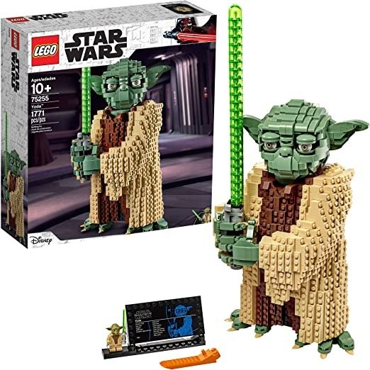 Star Wars: Attack of the Clones Yoda 75255 Yoda Building Model and Collectible Minifigure with Lightsaber (1,771 Pieces)
