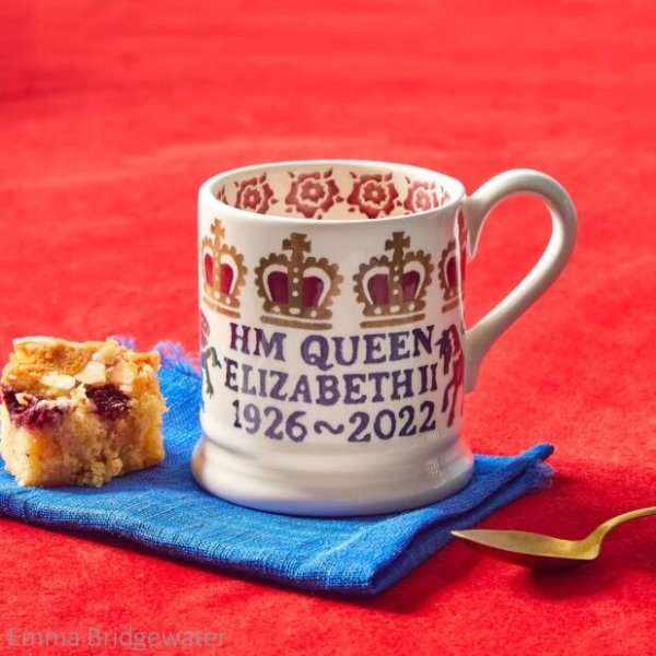 伊丽莎白二世女王纪念马克杯