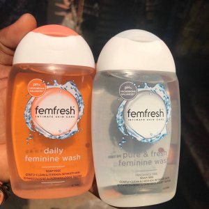 Femfresh 英国专业女性私处品牌 护理液£2 洗姨妈期内裤一绝