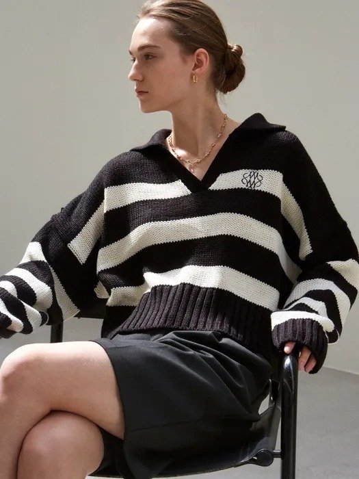 Long Sleeve Stripe Open Collar Knit Top - Black