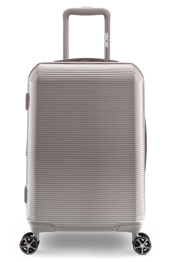 Future Ombre 22-Inch Spinner Carry-On