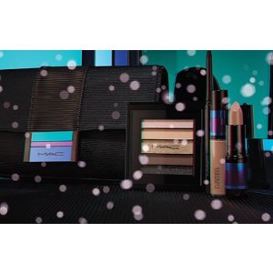 Beauty Holiday Gifts @ Nordstrom