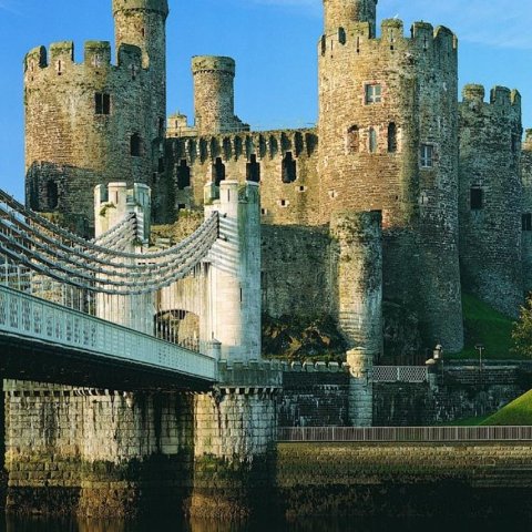 威尔士必打卡低 成人票仅£11Conwy Castle 康威城堡 - 攻略、门票价格、开放时间