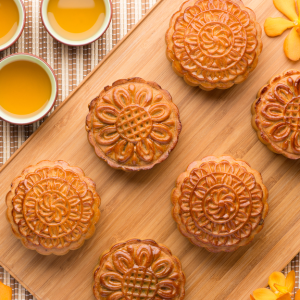 Chinese Mooncake and Mooncake Molds