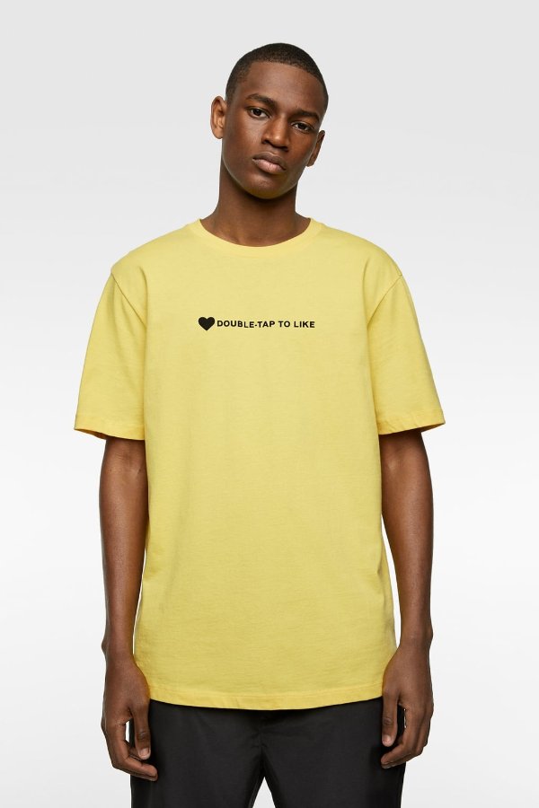 T-SHIRT WITH TEXT Details