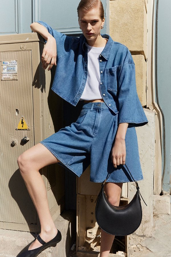CROPPED DENIM SHIRT - MID BLUE - Tops - COS