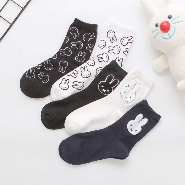 1.63US $ 4% OFF|Autumn Winter Rabbit Printing Cotton Tube Women Socks Cute Cartoon Socks Female College Style Popular Fashionable Cotton Socks|Socks| - AliExpress