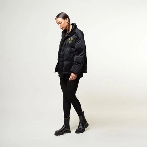 Boy London外套