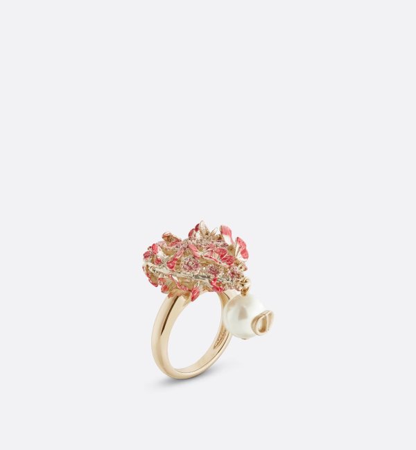 Le Coeur des Papillons Ring Gold-Finish Metal with Red Lacquer and a White Resin Pearl